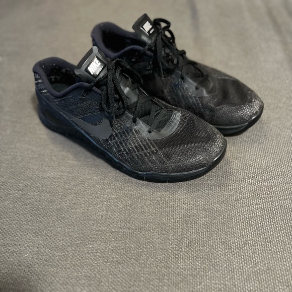 Nike Metcon 3 - Picture 3 of 4
